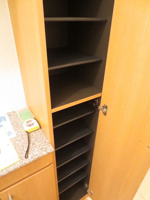 物件内観写真12　(靴箱)