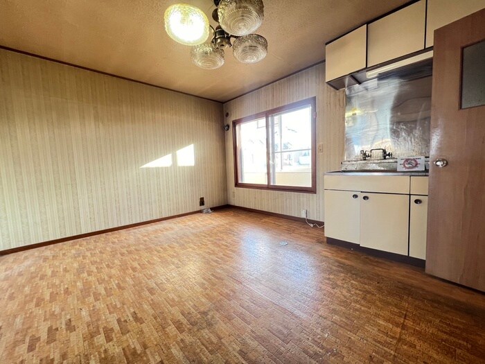 物件内観写真8　(居室)