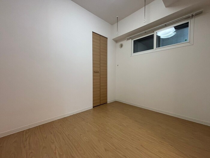 物件内観写真13　(居室)