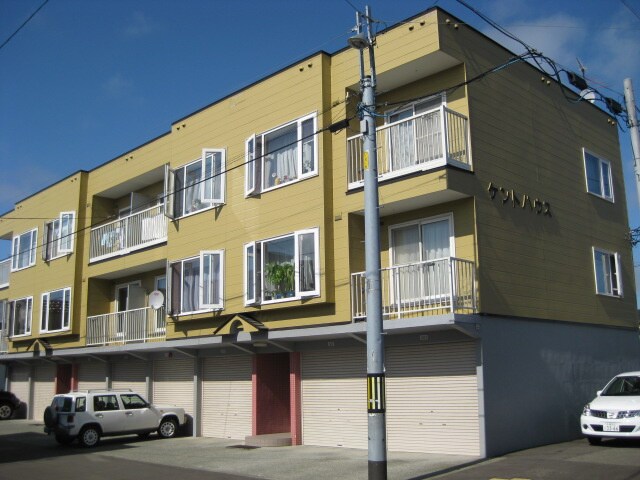 物件外観写真1　(外観写真)