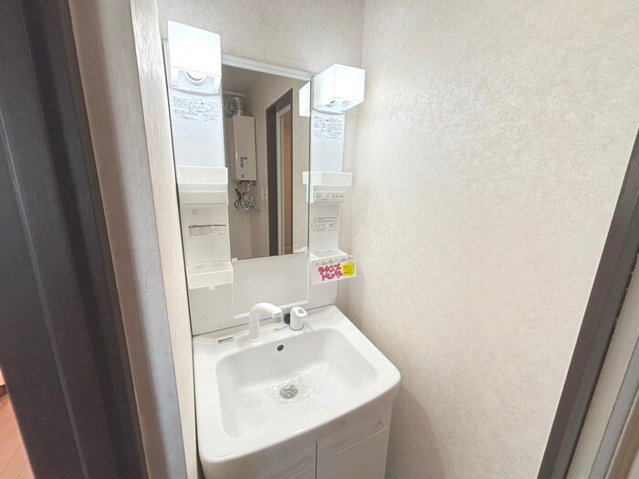 物件内観写真12　(洗面)