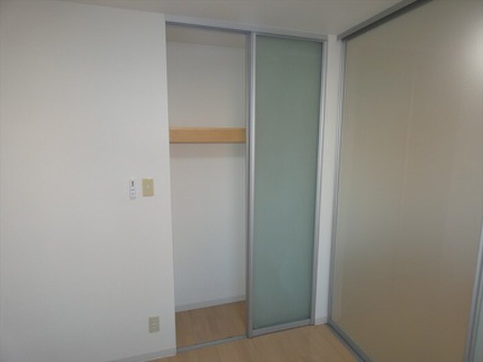 物件内観写真11　(収納)