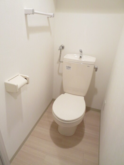 物件内観写真15　(トイレ)