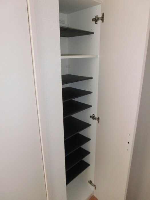 物件内観写真13　(靴箱)