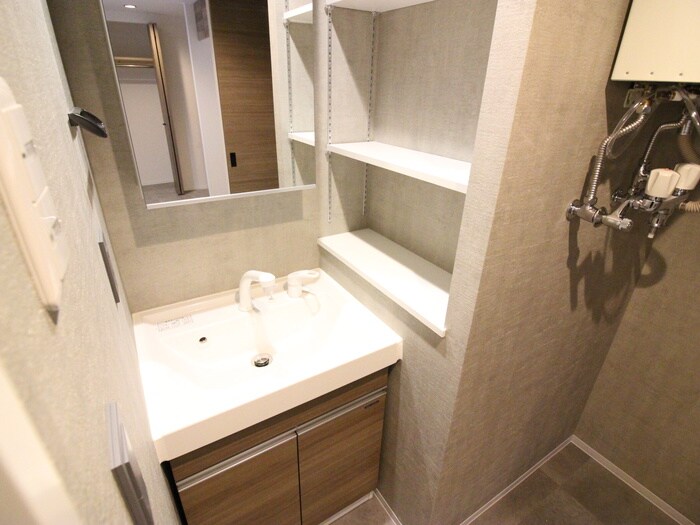 物件内観写真13　(洗面)