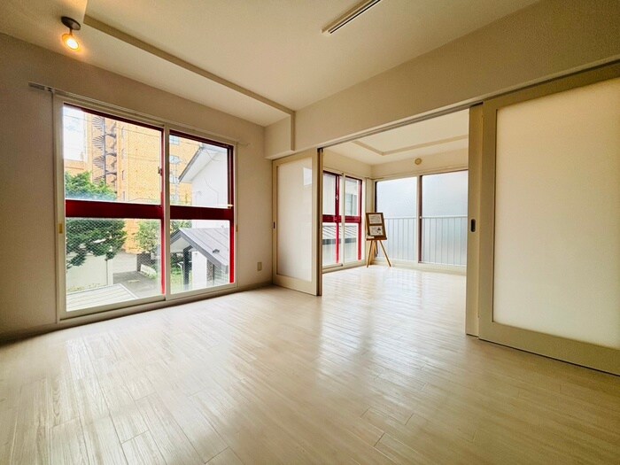 物件内観写真11　(居室)