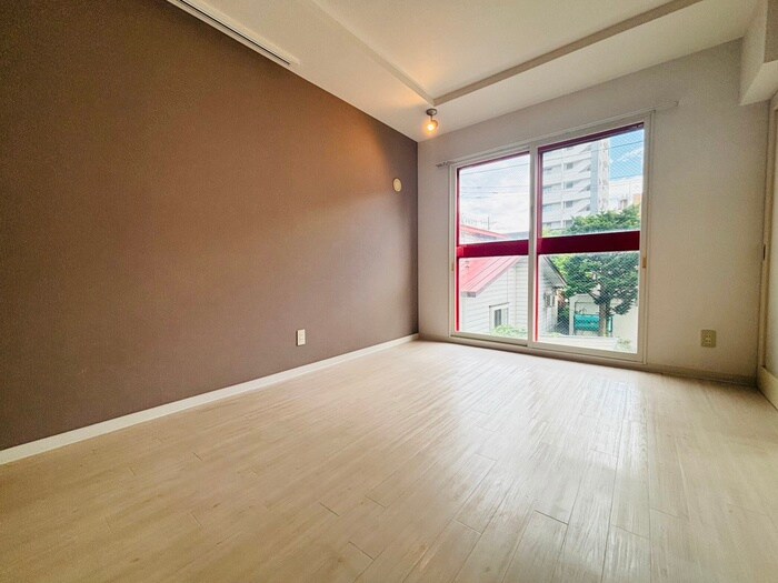 物件内観写真12　(居室)