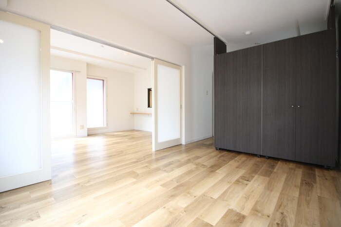 物件内観写真17　(居室)