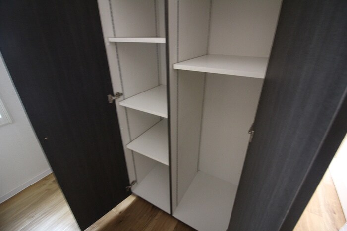 物件内観写真19　(収納)