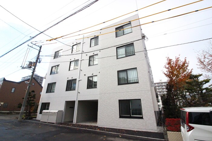 物件外観写真2　(外観写真)