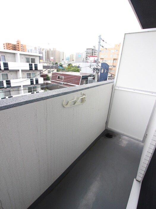 物件内観写真18　(ベランダ・バルコニー)