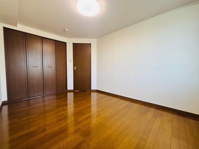 物件内観写真12　(居室)