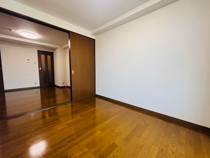 物件内観写真13　(居室)