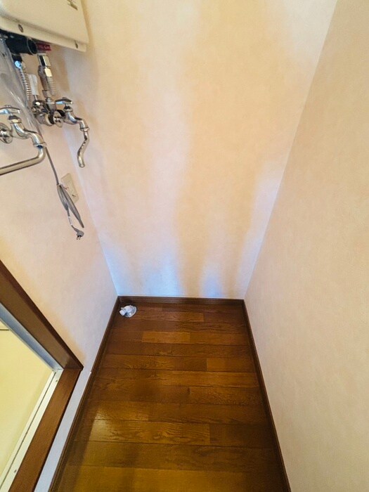 物件内観写真22　(洗濯機置場)