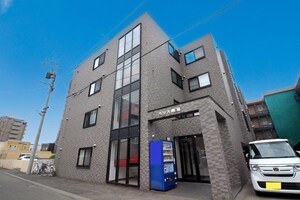 カリス南郷外観写真