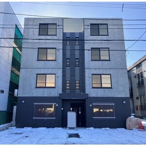 グランフォレスト南郷外観写真