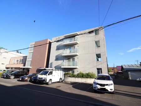 ＰＬＡＣＥ５４外観写真