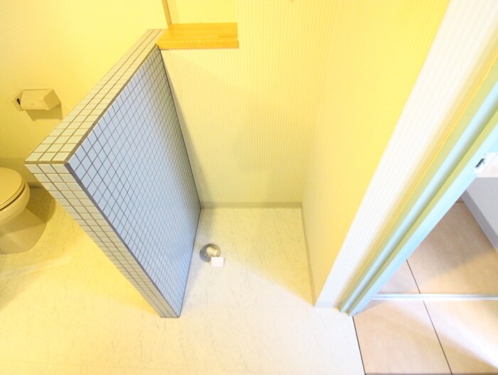 物件内観写真13　(洗濯機置場)