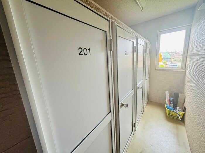 物件外観写真6　(建物設備)