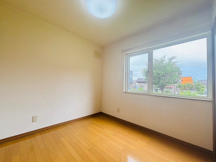 物件内観写真16　(居室)