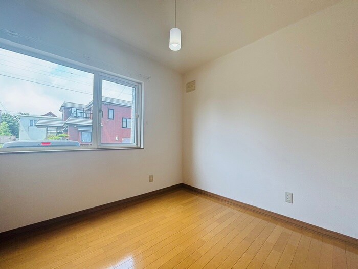 物件内観写真16　(居室)