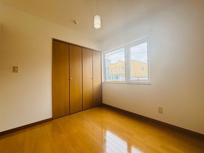 物件内観写真17　(居室)