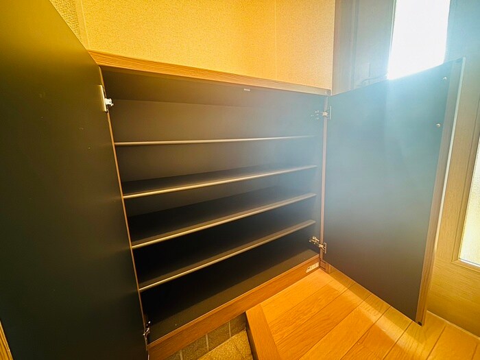 物件内観写真22　(靴箱)