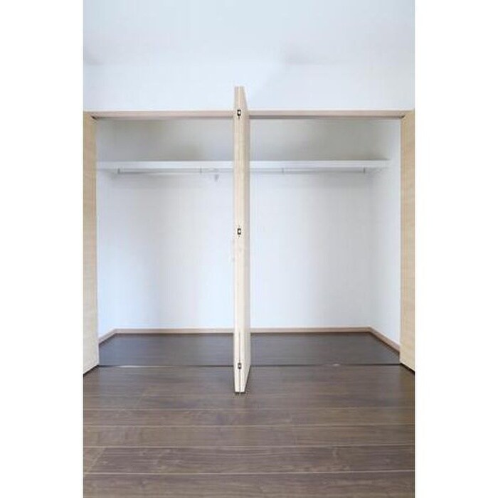 物件内観写真9　(収納)