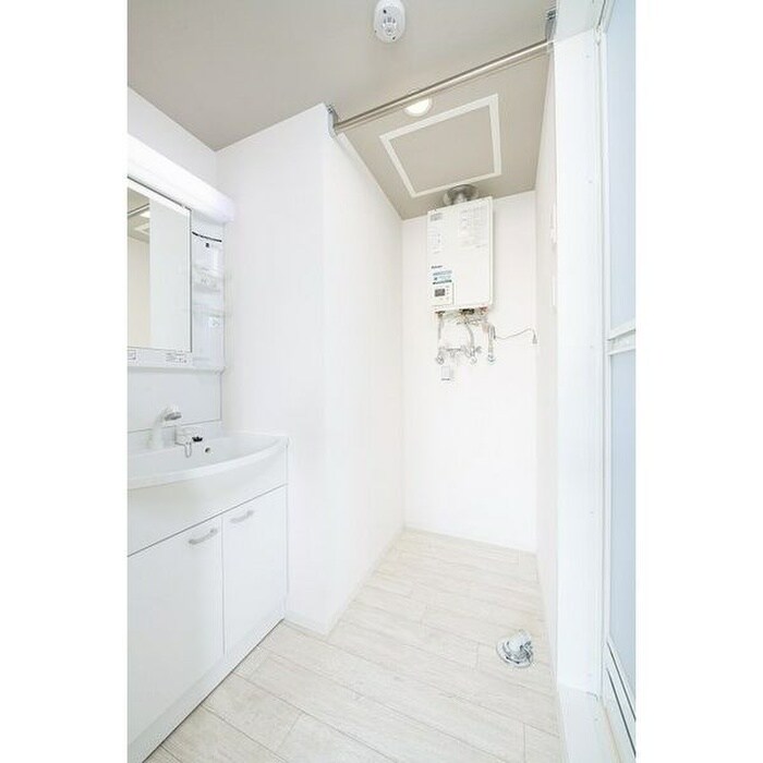 物件内観写真14　(洗面)