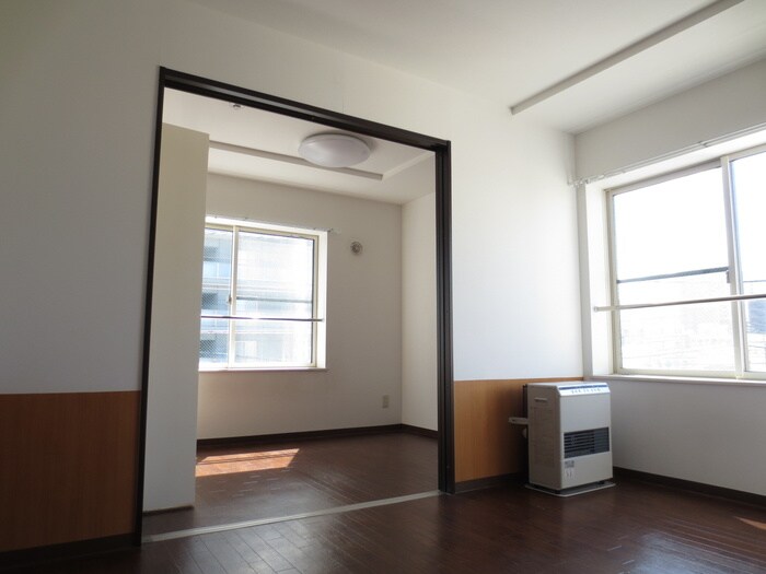 物件内観写真6　(居室)