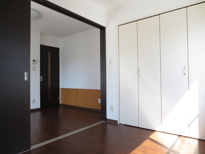 物件内観写真10　(居室)