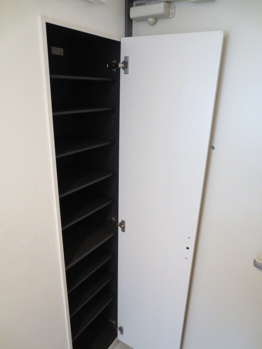 物件内観写真12　(靴箱)