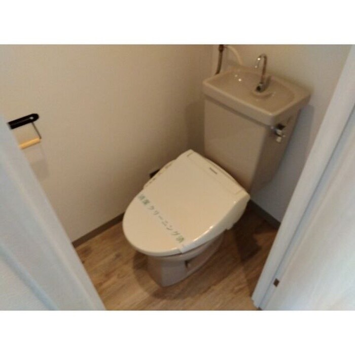 物件内観写真10　(トイレ)