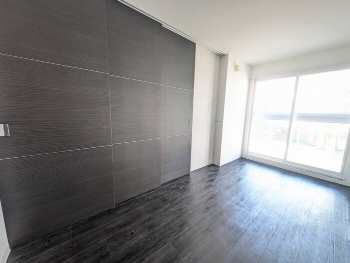 物件内観写真18　(居室)