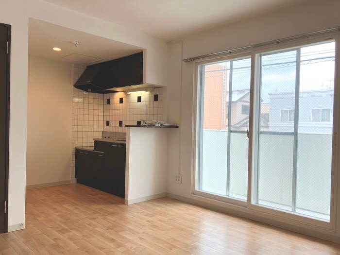 物件内観写真12　(居室)