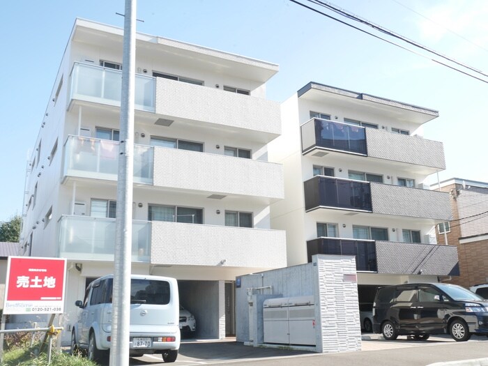 物件外観写真2　(外観写真)