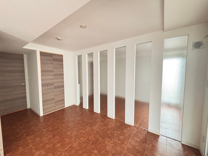 物件内観写真11　(居室)