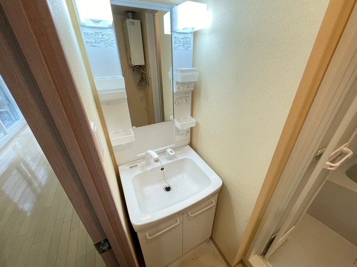 物件内観写真14　(洗面)