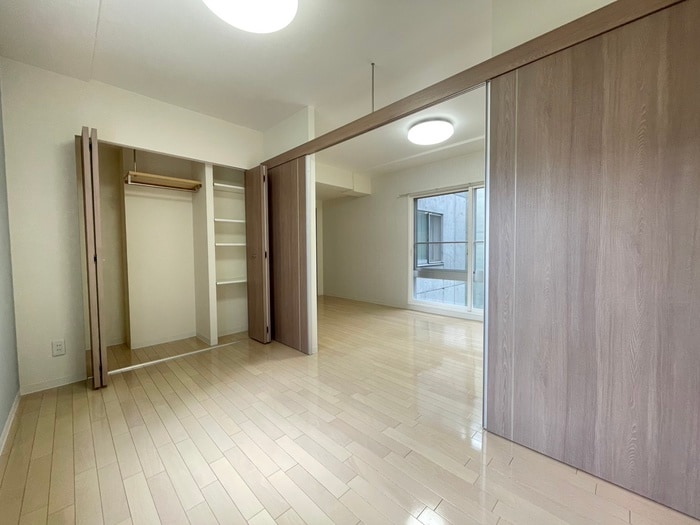 物件内観写真21　(居室)