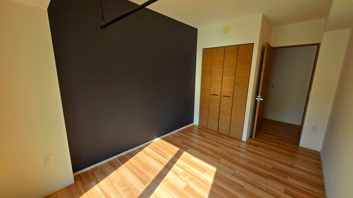 物件内観写真11　(居室)