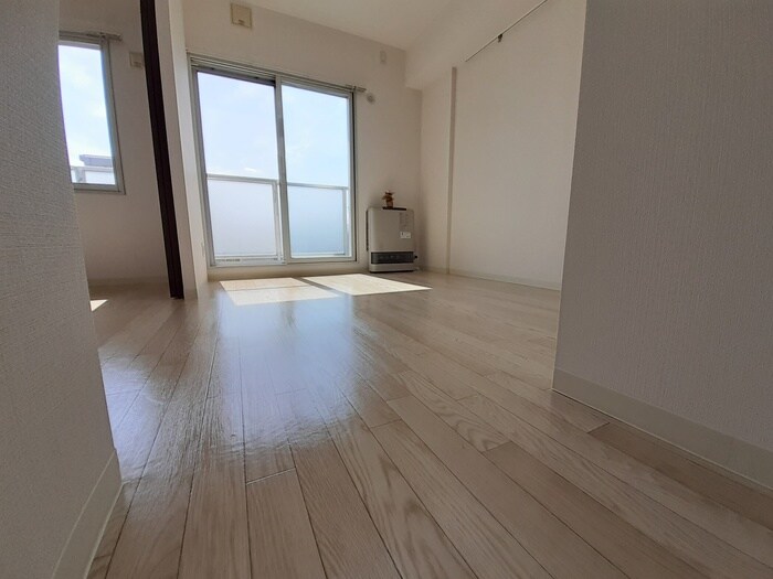 物件内観写真7　(居室)