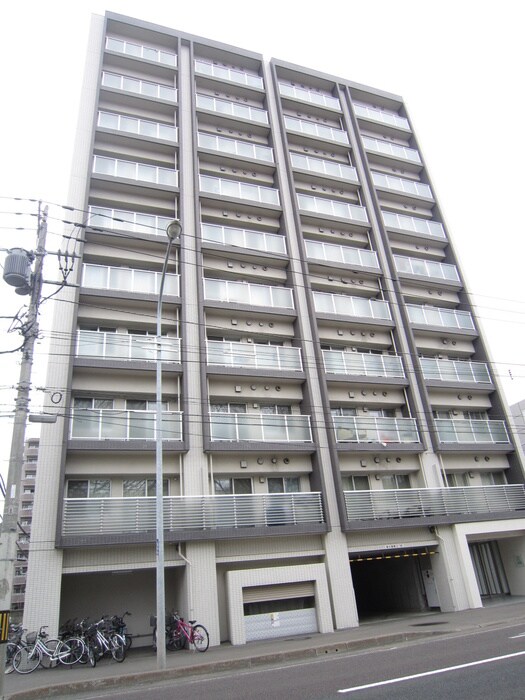 物件外観写真3　(外観写真)