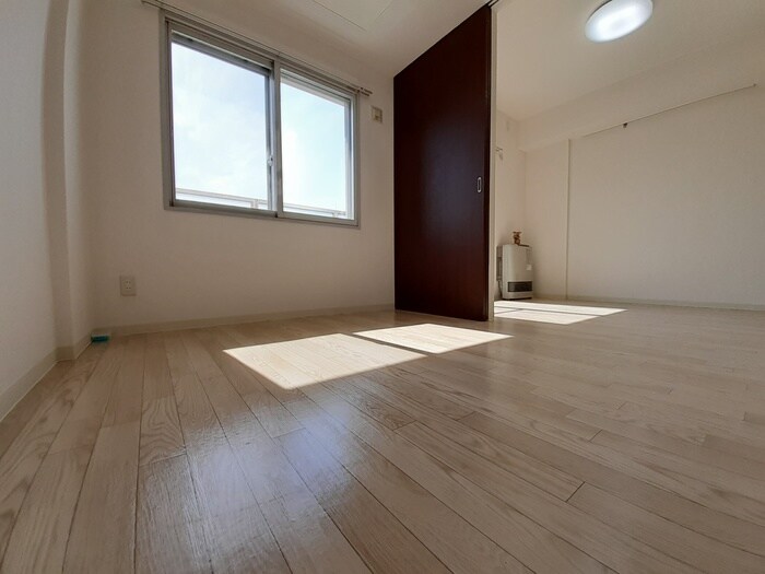 物件内観写真10　(居室)