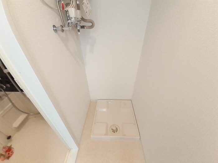 物件内観写真21　(洗濯機置場)