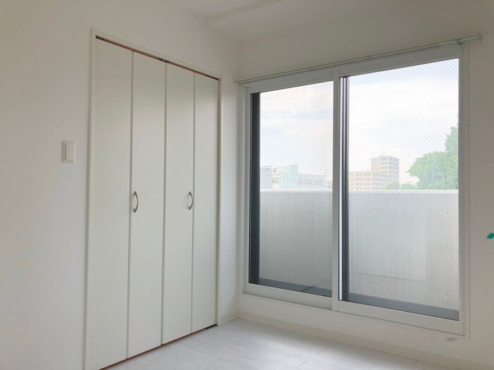 物件内観写真15　(居室)