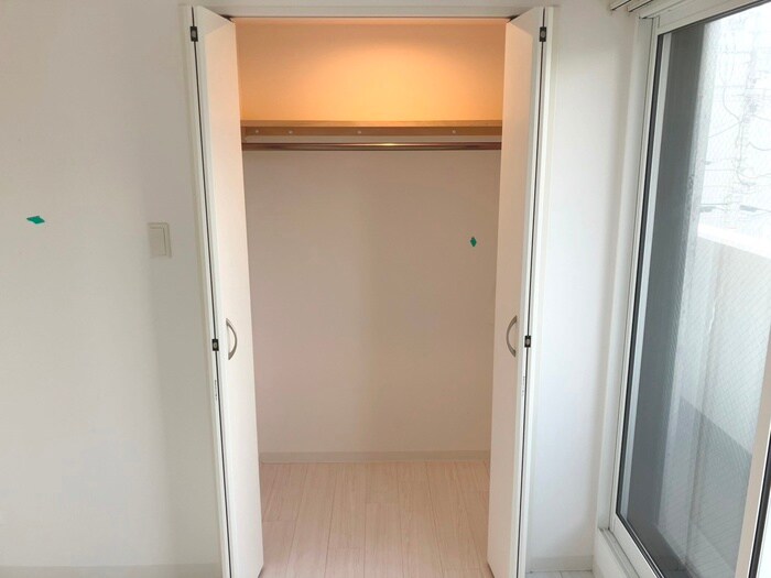 物件内観写真16　(収納)