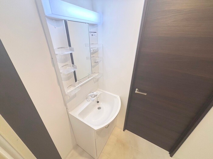 物件内観写真17　(洗面)