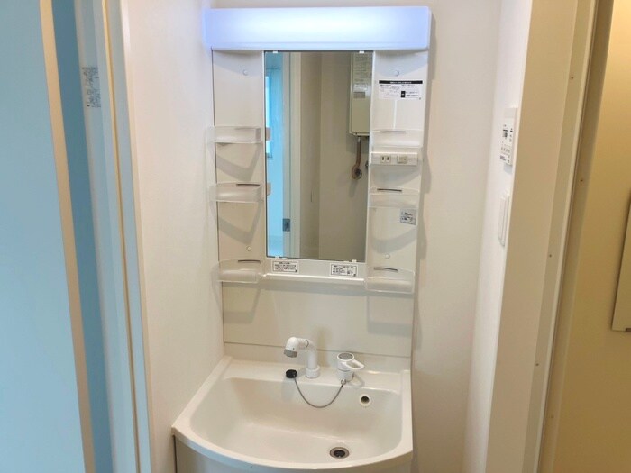 物件内観写真18　(洗面)