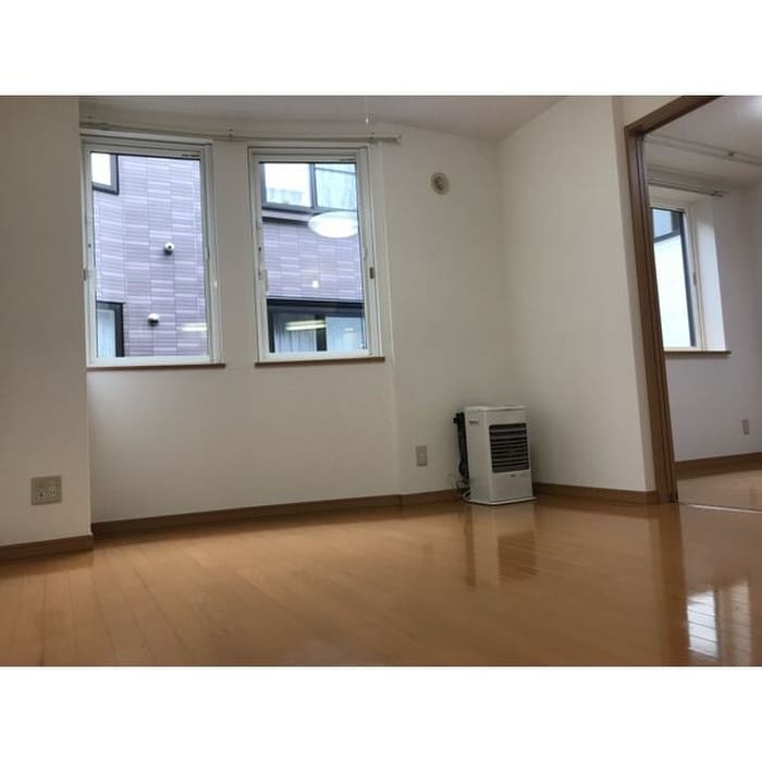 物件内観写真2　(居室)