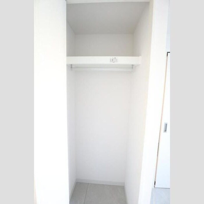 物件内観写真9　(収納)